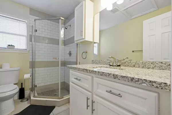 Coliving in Greater Hobby Area - Se Houston, Houston