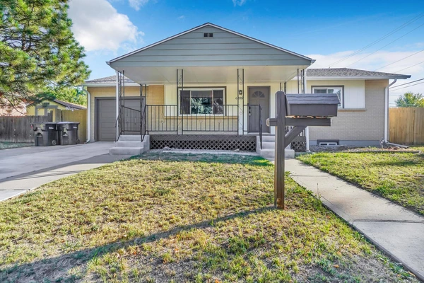 Coliving in Arvda - Outer Denver, Denver