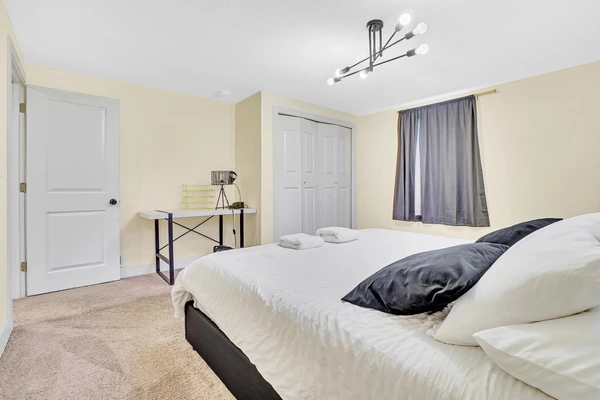 Coliving in Arvda - Outer Denver, Denver