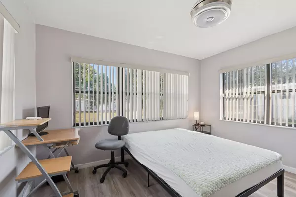 Coliving in Downtown St. Petersburg - Clearwater-St. Petersburg, Tampa