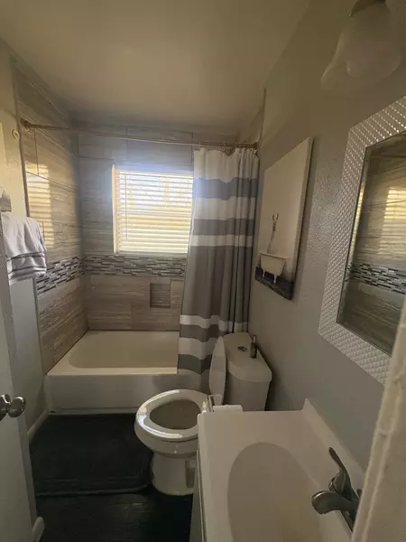 Coliving in South Acres / Crestmont Park - Se Houston, Houston