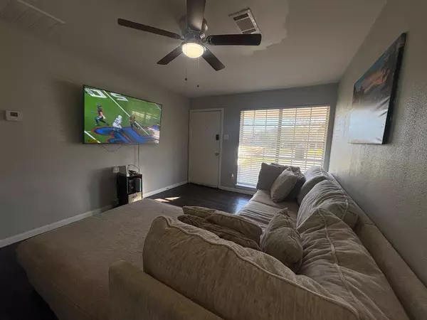 Coliving in South Acres / Crestmont Park - Se Houston, Houston