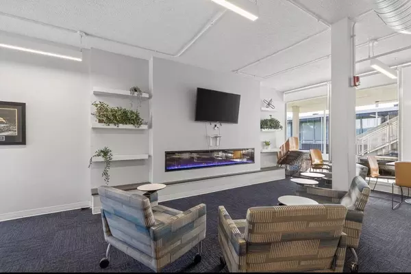 Coliving in South Plaza - KCMO, Kansas City