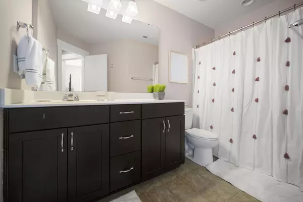 Coliving in Druid Hills - North Charlotte, Charlotte