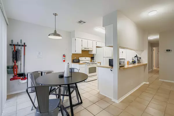 Coliving in Garrison Park - South Austin, Austin