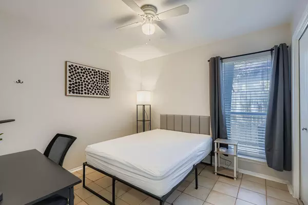 Coliving in Garrison Park - South Austin, Austin