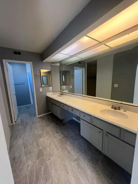 Coliving in Moreno Valley - Inland Empire, Los Angeles