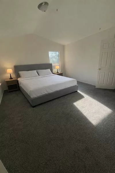 Coliving in Moreno Valley - Inland Empire, Los Angeles