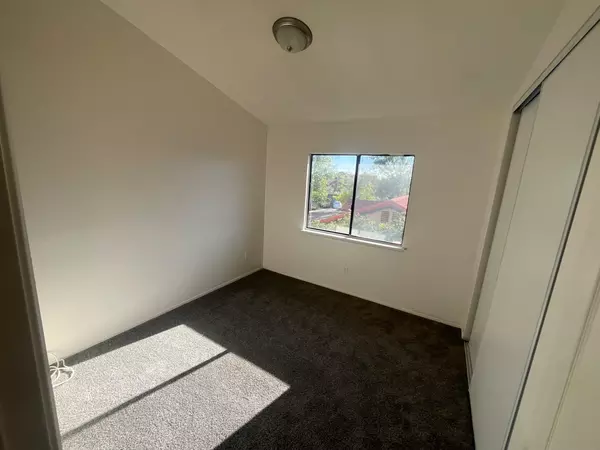 Coliving in Moreno Valley - Inland Empire, Los Angeles