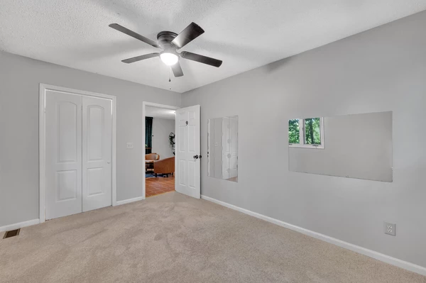 Coliving in College Downs - North Charlotte, Charlotte