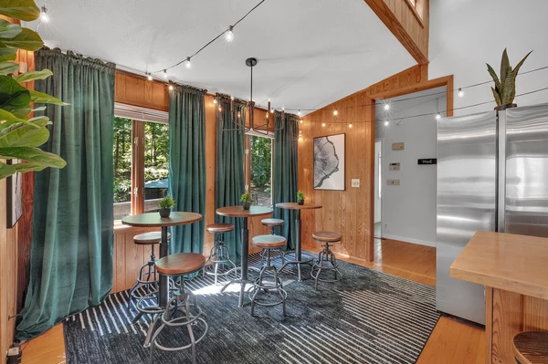 Coliving in College Downs - North Charlotte, Charlotte