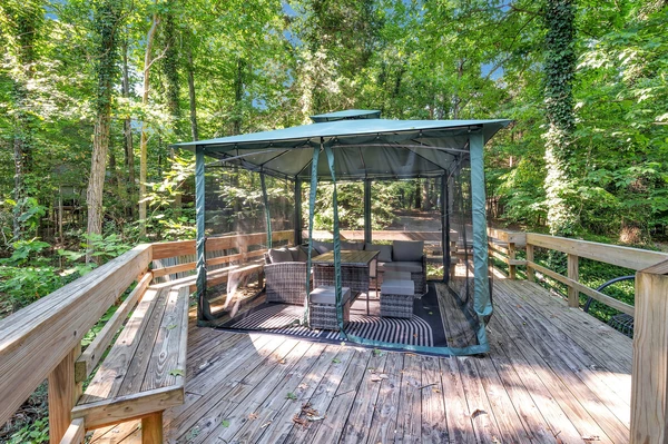 Coliving in College Downs - North Charlotte, Charlotte