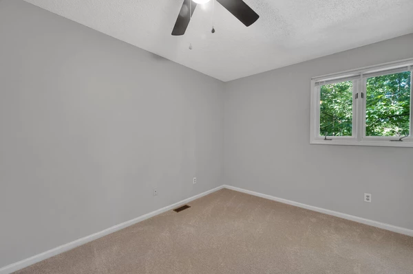 Coliving in College Downs - North Charlotte, Charlotte