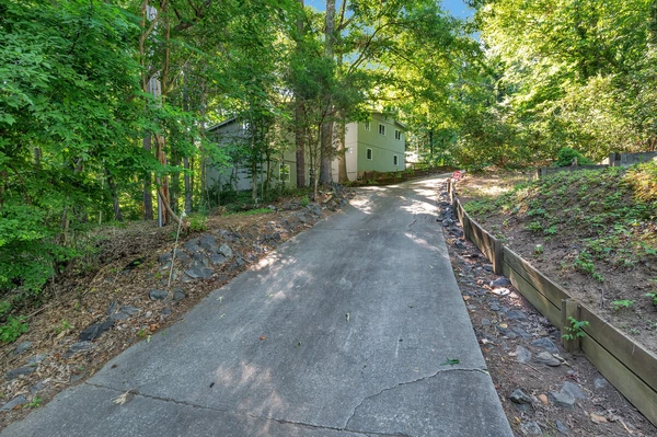 Coliving in College Downs - North Charlotte, Charlotte