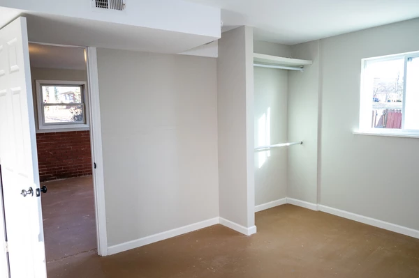 Coliving in Hickory Ridge - East Charlotte, Charlotte