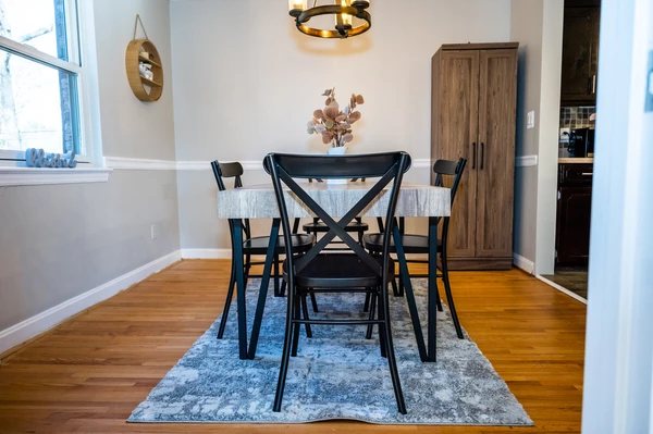 Coliving in Hickory Ridge - East Charlotte, Charlotte
