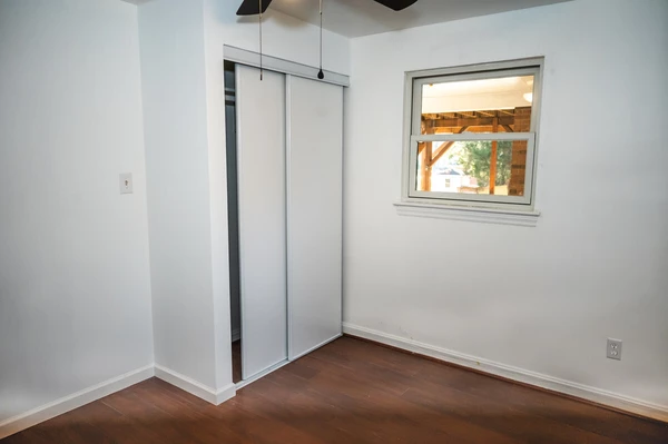 Coliving in Hickory Ridge - East Charlotte, Charlotte