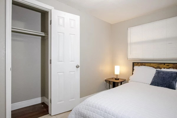 Coliving in East Lake-Orient Park - East Tampa, Tampa