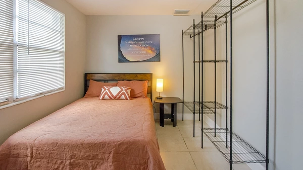 Coliving in East Lake-Orient Park - East Tampa, Tampa