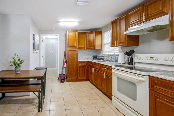 Coliving in East Lake-Orient Park - East Tampa, Tampa