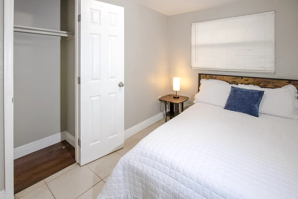 Coliving in East Lake-Orient Park - East Tampa, Tampa