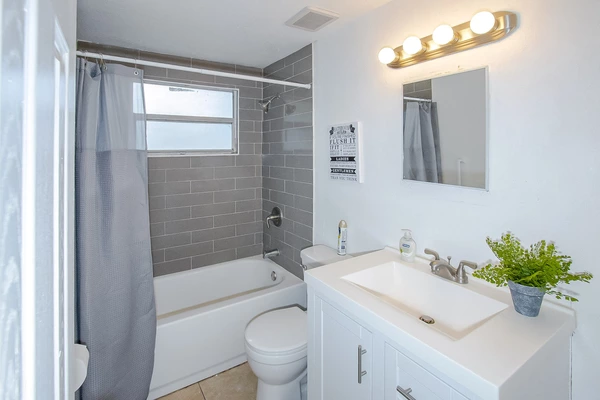 Coliving in East Lake-Orient Park - East Tampa, Tampa