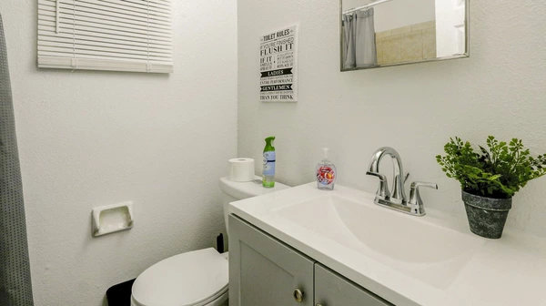 Coliving in East Lake-Orient Park - East Tampa, Tampa