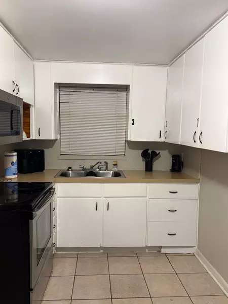 Coliving in Lackawanna - Westside, Jacksonville