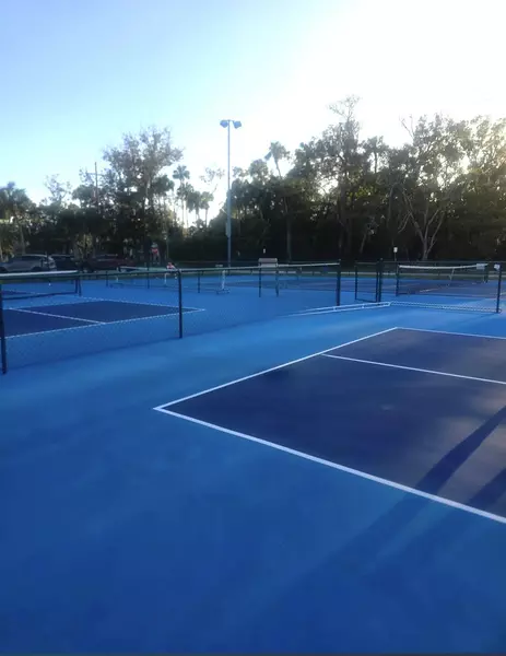 Coliving in Port Orange - Outer Orlando, Orlando