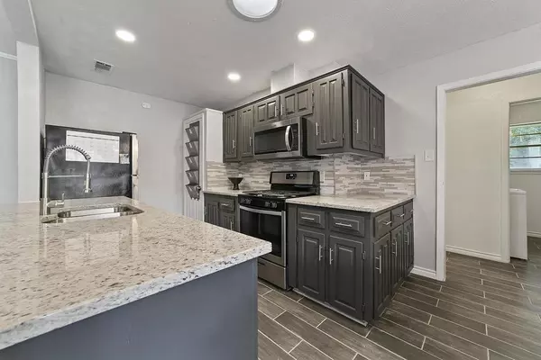 Coliving in DeSoto - Sw Dallas, Dallas