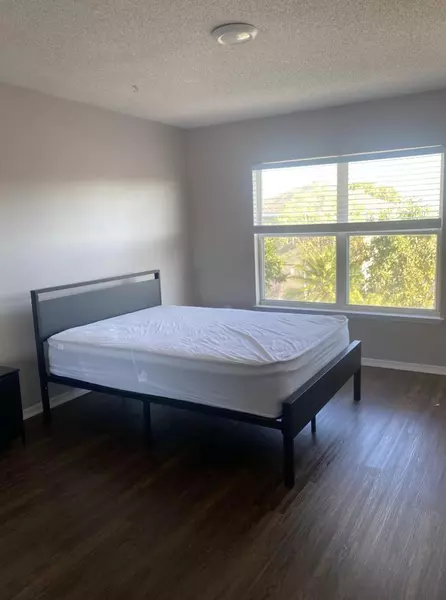 Coliving in Meadow Woods - South Orlando, Orlando