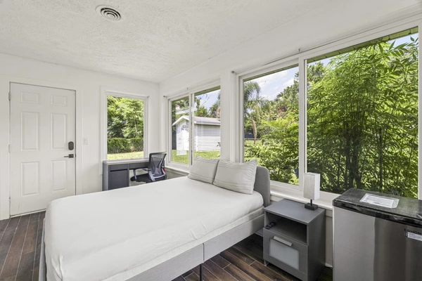 Coliving in Windy Hill - Southside, Jacksonville