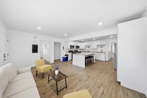 Coliving in Glendale - NW Valley, Phoenix