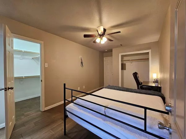 Coliving in Central Arlington - Arlington, Dallas