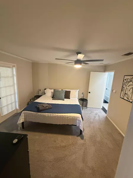 Coliving in Garrison Park - South Austin, Austin