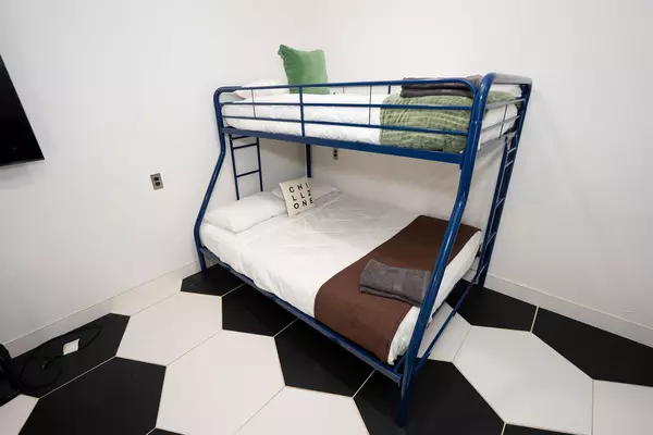 Coliving in Garrison Park - South Austin, Austin