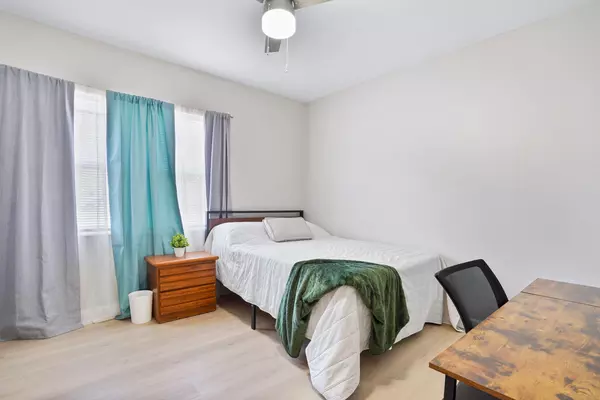 Coliving in Hogan - Southside, Jacksonville