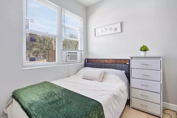 Coliving in Hogan - Southside, Jacksonville