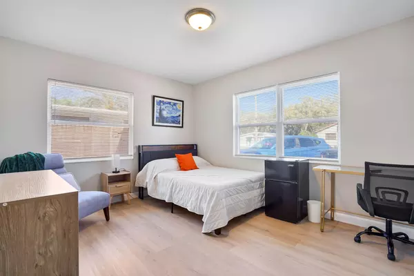 Coliving in Hogan - Southside, Jacksonville