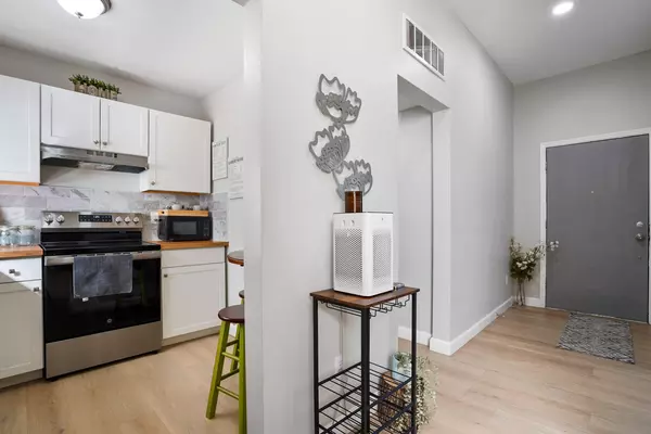 Coliving in Hogan - Southside, Jacksonville