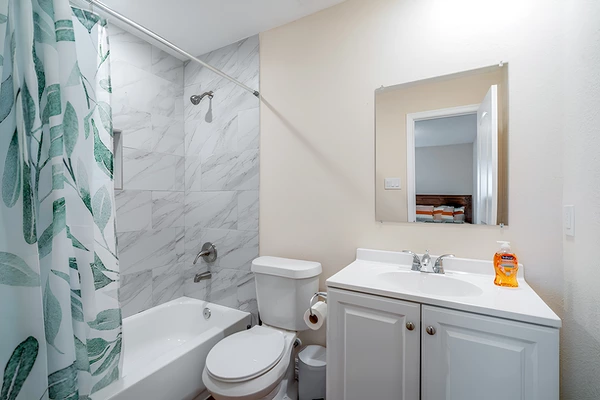 Coliving in Aldine City - Ne Houston, Houston