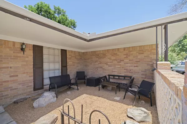 Coliving in Aldine City - Ne Houston, Houston