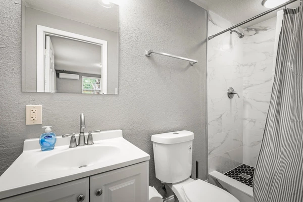 Coliving in Baymeadows - Southside, Jacksonville