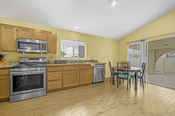 Coliving in North Las Vegas - North Las Vegas, Las Vegas