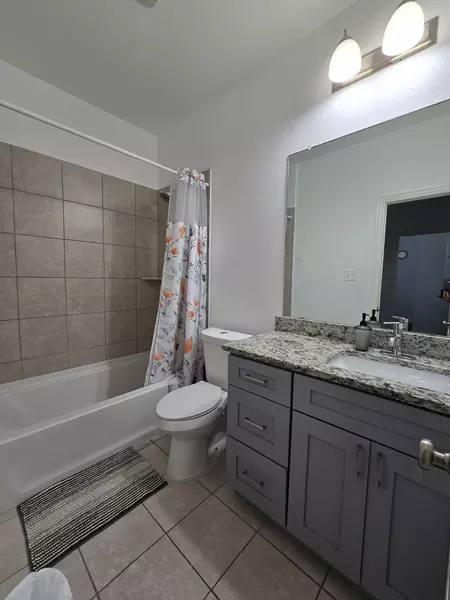 Coliving in Irving - Sw Dallas, Dallas