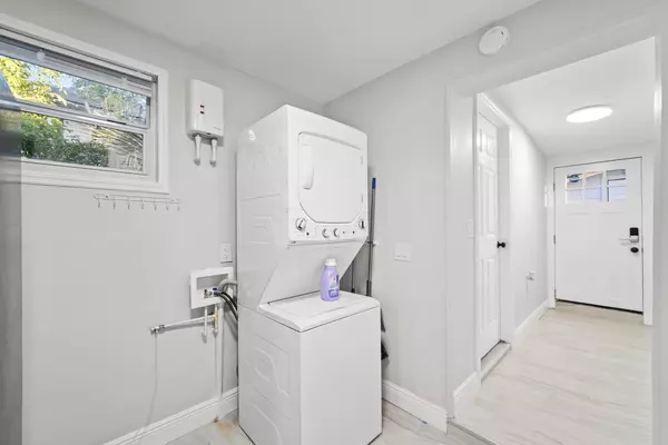 Coliving in College Park JAX - Northside, Jacksonville