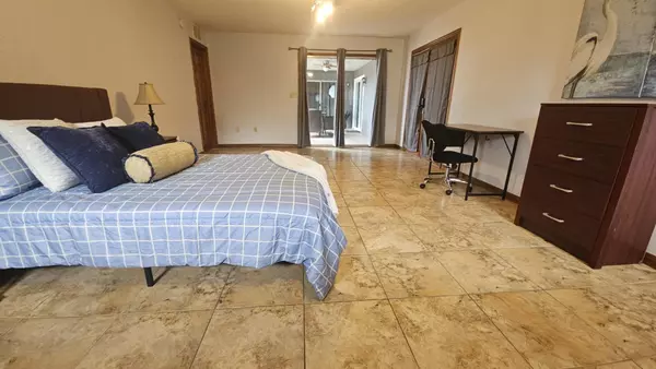 Coliving in Deltona - Outer Orlando, Orlando