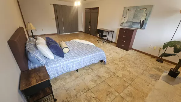 Coliving in Deltona - Outer Orlando, Orlando