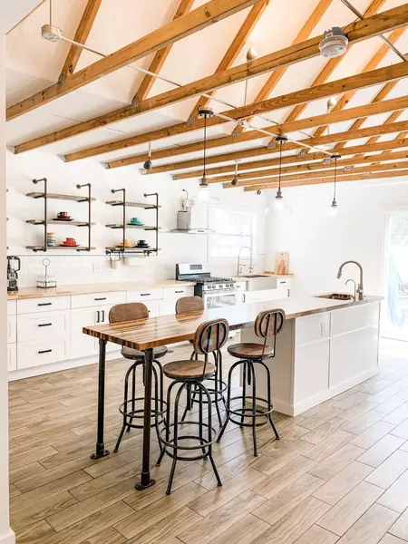 Coliving in Downtown St. Petersburg - Clearwater-St. Petersburg, Tampa