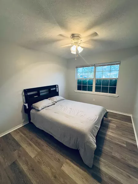 Coliving in Shore Acres - Clearwater-St. Petersburg, Tampa